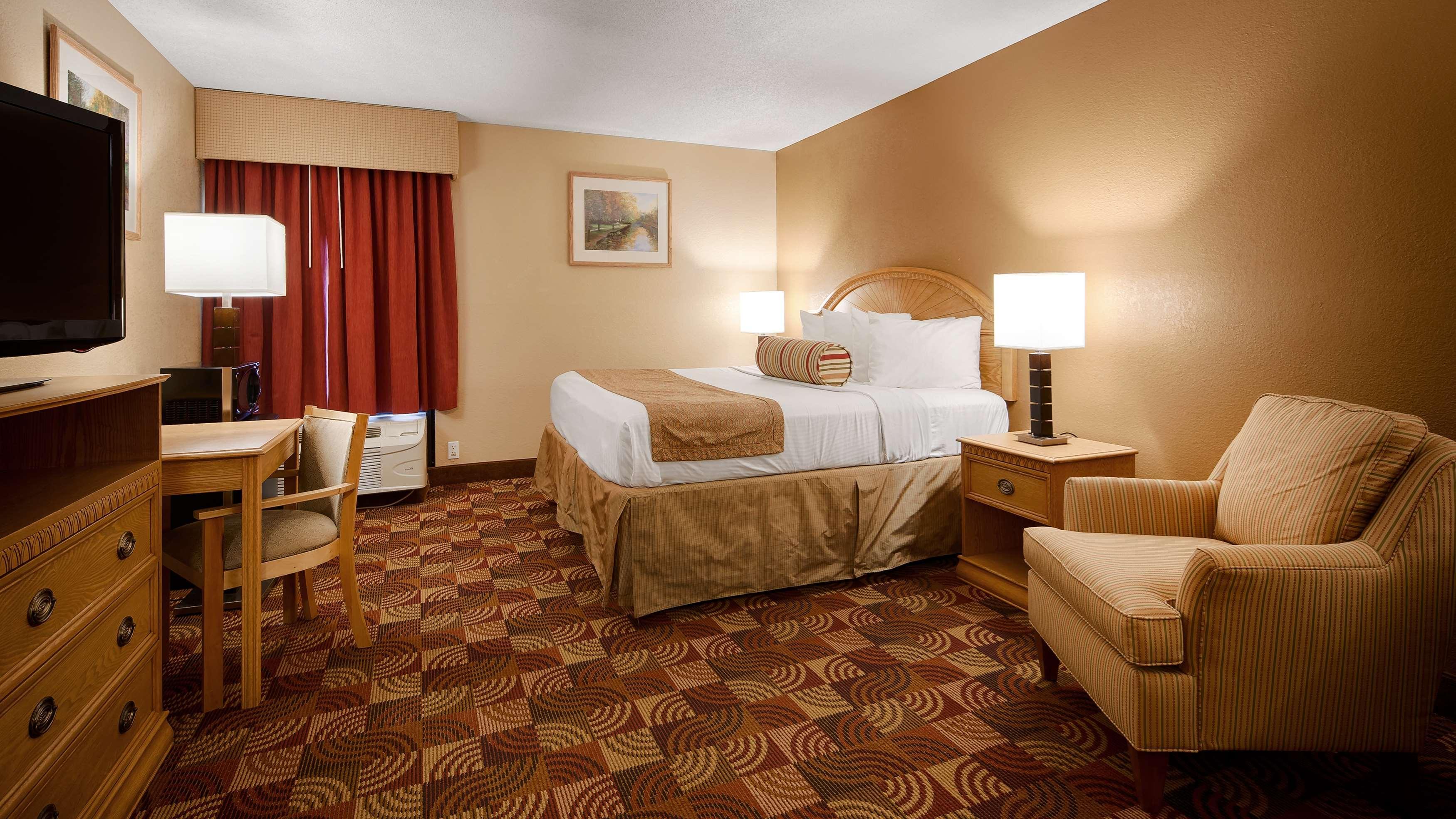 Best Western Martinsville Inn Buitenkant foto
